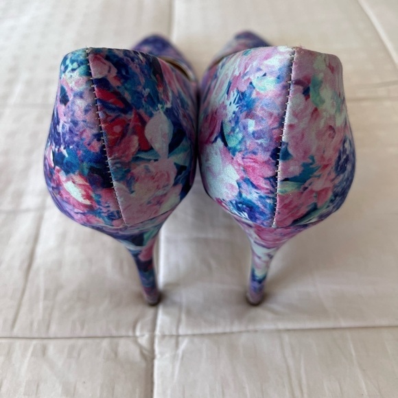 Sears Abstract Floral Print Point Tie Stiletto Angie Heels Size 7.5 - Picture 5 of 16
